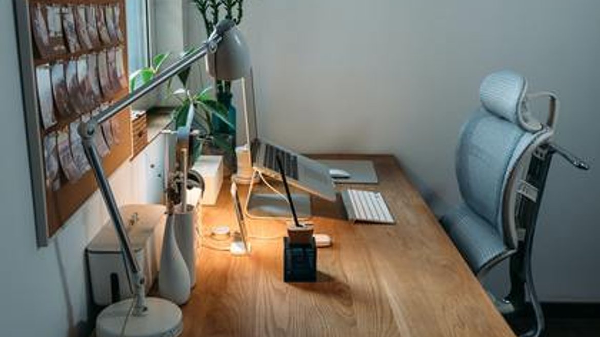 Ergonomic workspace